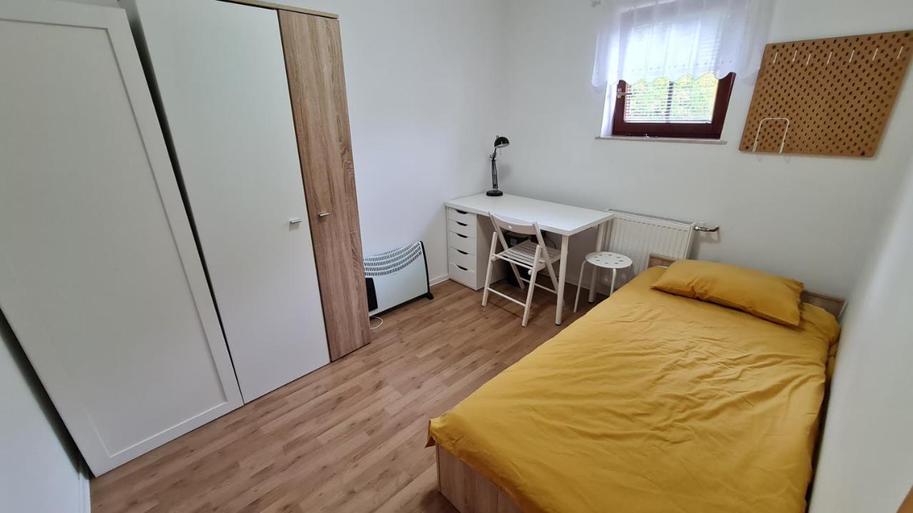 Apartma Pri Babici Apartment *